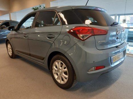 Hyundai i20 - 1.0 T-GDI Go 2016 Navi - 1