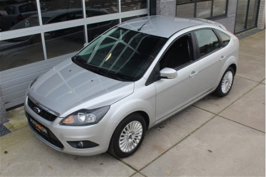 Ford Focus - 1.6-16v 5 Drs Titanium Navigatie Trekhaak - 1