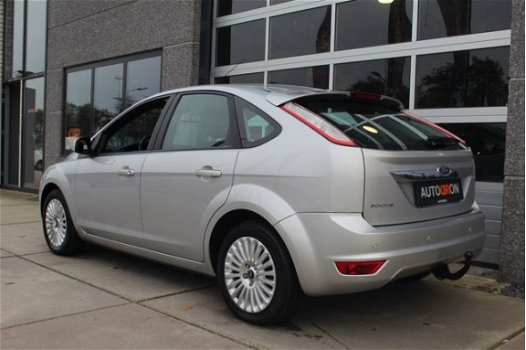 Ford Focus - 1.6-16v 5 Drs Titanium Navigatie Trekhaak - 1