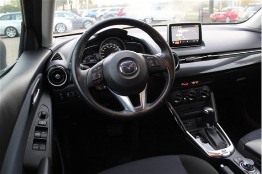 Mazda 2 - 2 1.5 Skyactiv-G Skylease+ AUTOMAAT / Navigatie / Camera / Voorstoelen verwamd / Parkeerhu - 1