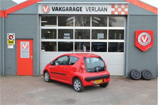 Peugeot 107 - 1.0-12V XR ...airco... Winterbanden aanwezig - 1