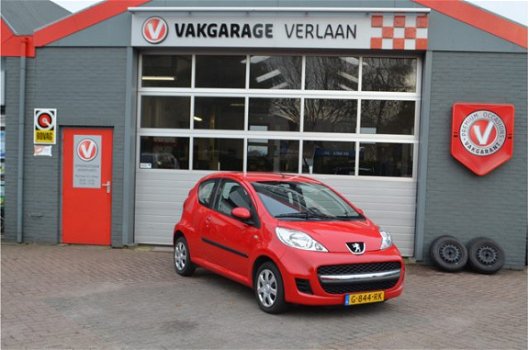 Peugeot 107 - 1.0-12V XR ...airco... Winterbanden aanwezig - 1