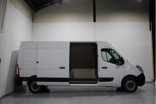 Renault Master - 2.3 DCi 130 pk L3H2 Navi, Airco, Camera, Cruise Control, Laadruimte Pakket, Demo - 1