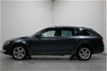 Skoda Octavia Combi - 2.0 TDI 150 pk Style Navi, PDC V+A, Airco ECC, Chroomlijsten - 1 - Thumbnail