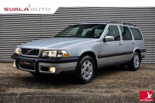 Volvo V70 - XC Classic 193pk 2.5T 4WD Aut 5 Comfort, 120.500km YOUNGTIMER - 1