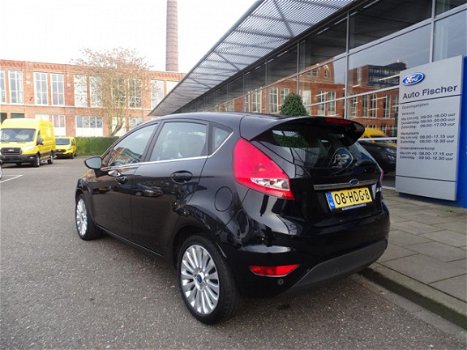 Ford Fiesta - 1.4 96pk 5D Titanium Leren bekleding - 1