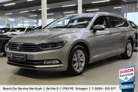 Volkswagen Passat Variant - 1.6 TDI 120pk BMT HIGHLINE LED / NAVIGATIE / TREKHAAK / - 1