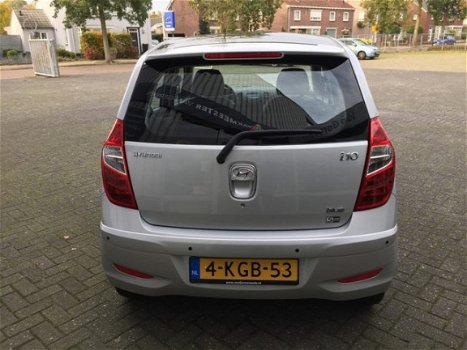 Hyundai i10 - 1.0 Black pack | Parkeersensoren | Airco | Zwart dak - 1
