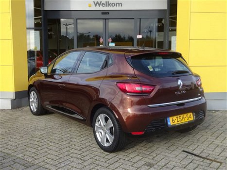 Renault Clio - TCe 90PK EXPRESSION Navi/Lichtmetaal/Nieuwstaat - 1