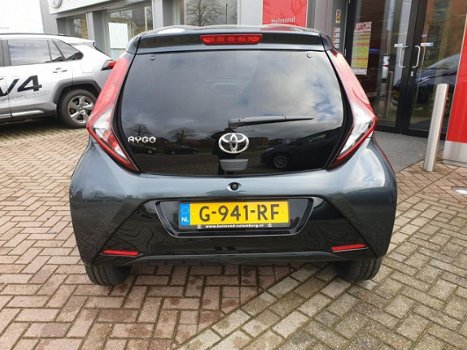 Toyota Aygo - 1.0 VVT-i x-joy 5drs 72pk - 1