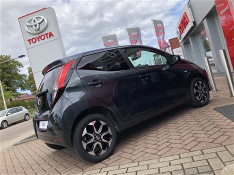 Toyota Aygo - 1.0 VVT-i x-joy 5drs 72pk - 1