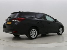 Toyota Auris Touring Sports - 1.2T Energy Plus l Navigatie l LM velgen