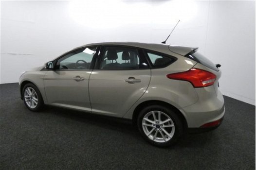 Ford Focus - 1.0 Edition 100PK | 8inch Navi | Cruise | Airco | Parkeersensoren | Boordcomputer - 1