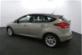 Ford Focus - 1.0 Edition 100PK | 8inch Navi | Cruise | Airco | Parkeersensoren | Boordcomputer - 1 - Thumbnail