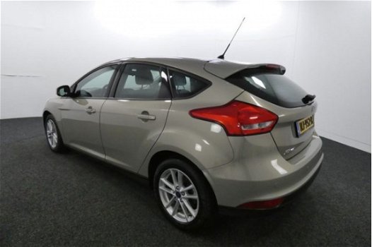 Ford Focus - 1.0 Edition 100PK | 8inch Navi | Cruise | Airco | Parkeersensoren | Boordcomputer - 1