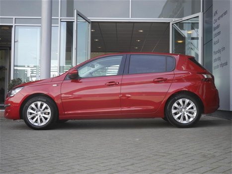 Peugeot 308 - 1.2 130PK 5-DRS STYLE | NAVI | PANORAMADAK | DEALER ONDERHOUDEN - 1