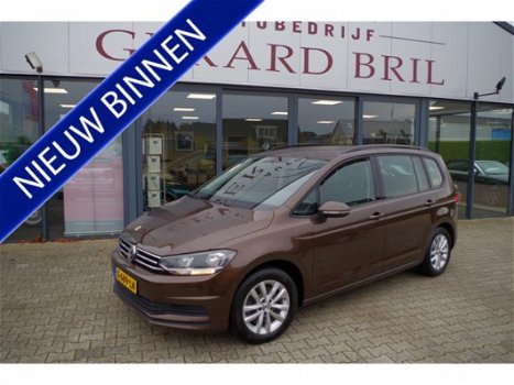 Volkswagen Touran - 1.2 TSI Comf. 7p NAVI/PDC/TREKHAAK/STANDKACHEL - 1