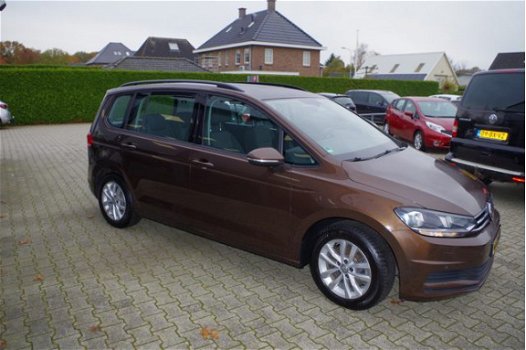 Volkswagen Touran - 1.2 TSI Comf. 7p NAVI/PDC/TREKHAAK/STANDKACHEL - 1