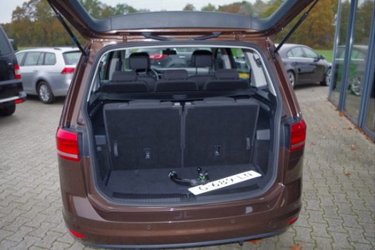 Volkswagen Touran - 1.2 TSI Comf. 7p NAVI/PDC/TREKHAAK/STANDKACHEL - 1