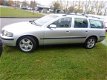 Volvo V70 - 2.4 D5 Comfort Line - 1 - Thumbnail