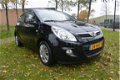 Hyundai i20 - 1.2i DynamicVersion *airco*5drs*2de eigenaar - 1 - Thumbnail