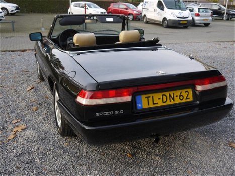 Alfa Romeo Spider - 2.0 - 1