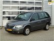 Chrysler Voyager - 3.3i V6 SE BJ.2008 7 PERS | AUTOMAAT - 1 - Thumbnail