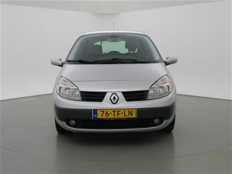 Renault Scénic - 1.6 16V AUTOMAAT + CLIMATE / CRUISE / TREKHAAK - 1