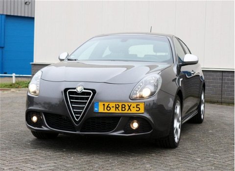 Alfa Romeo Giulietta - 1.4 T Distinctive prijs inclusief BTW - 1