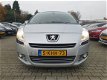 Peugeot 5008 - 1.6 e-HDi Blue Lease 5pers Aut. *PANO+NAVI+PDC+ECC+CRUISE - 1 - Thumbnail