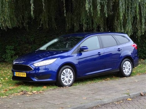Ford Focus Wagon - 1.0 EcoBoost 100pk Trend met CruiseControl - 1