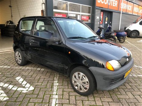 Fiat Seicento - 1100 ie Young Apk 12-09-2020 cd speler zeer zuinig - 1