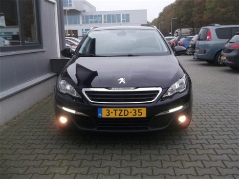 Peugeot 308 SW - 1.6 BlueHDI Blue Lease Executive navi pano ecc cruise camera trekhaak - 1