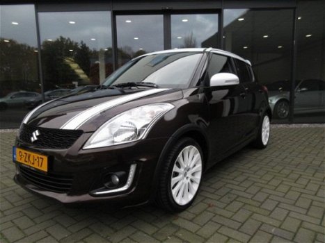 Suzuki Swift - 1.2 S-Edition n° 194/275 , Navi, Airco, Stoelverw, Cruise, Afn trekha - 1