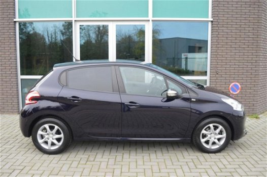 Peugeot 208 - NAVI. Cruise. 15 '' LMV. 5-drs ('15) - 1