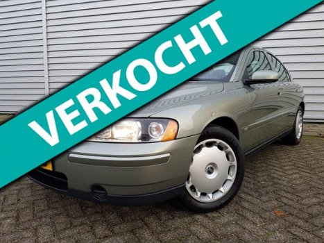 Volvo S60 - 2.0T Navi/Clima/Cruise/PDC - 1