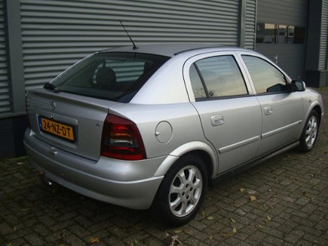 Opel Astra - 1.6-16V Njoy 5 Deurs Airco Cruise Bj 2004 - 1