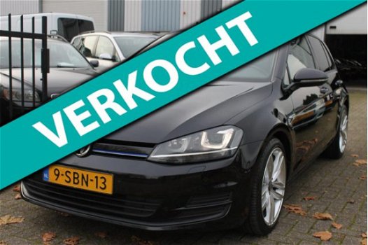 Volkswagen Golf - 1.6 TDI Comfortline BlueMotion Navi Prof LED Nw.Staat - 1