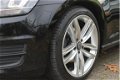 Volkswagen Golf - 1.6 TDI Comfortline BlueMotion Navi Prof LED Nw.Staat - 1 - Thumbnail