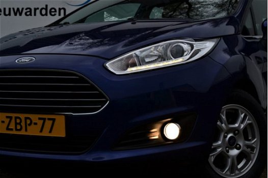 Ford Fiesta - 1.6 TDCi Lease Titanium LED NAVI KEY-LESS CLIMA CHROOM PDC - 1