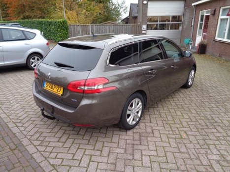 Peugeot 308 SW - 1.6 BlueHDI Blue Lease Executive TREKHAAK NAVIGATIE - 1