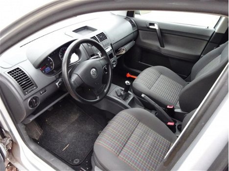 Volkswagen Polo - 1.4-16V Optive 5-deurs AIRCO *apk:08-2020* dealer onderhouden - 1
