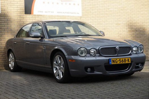 Jaguar XJ - 2.7D V6 Sovereign - 1