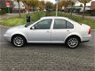 Volkswagen Bora - 1.6 Trendline * NIEUWE APK BIJ AFLEVERING - 1 - Thumbnail