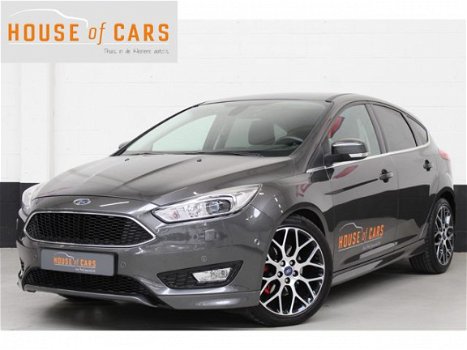 Ford Focus - 1.5 182pk ST-line Ext. Automaat |bi-xenon|navigatie|half lederen bekleding|elektrische - 1