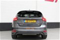 Ford Focus - 1.5 182pk ST-line Ext. Automaat |bi-xenon|navigatie|half lederen bekleding|elektrische - 1 - Thumbnail