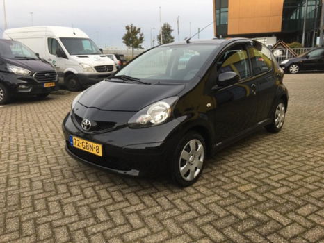 Toyota Aygo - 1.0-12V + Zwart 2008 Airco Stuurbekr. 5-drs NAP - 1