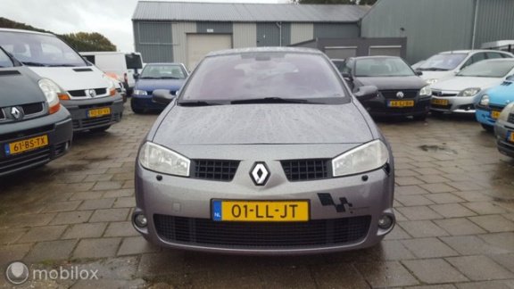 Renault Mégane - 1.6-16V Privilège SPORTUITVOERING, airco/sportvelgen, cruise control, apk, zeer net - 1