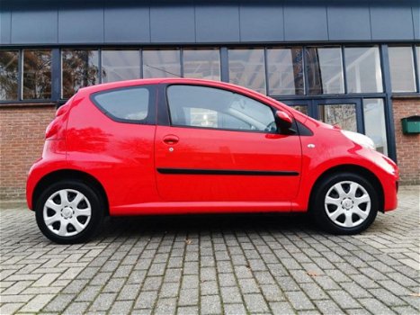 Peugeot 107 - 1.0-12V XS Airco, Elec pakket, Toerenteller - 1