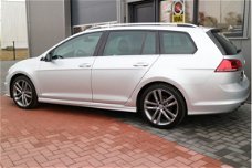 Volkswagen Golf Variant - 1.6 TDI 110pk R-line Business Edition R Dynaudio, Panoramadak , Achteruitr